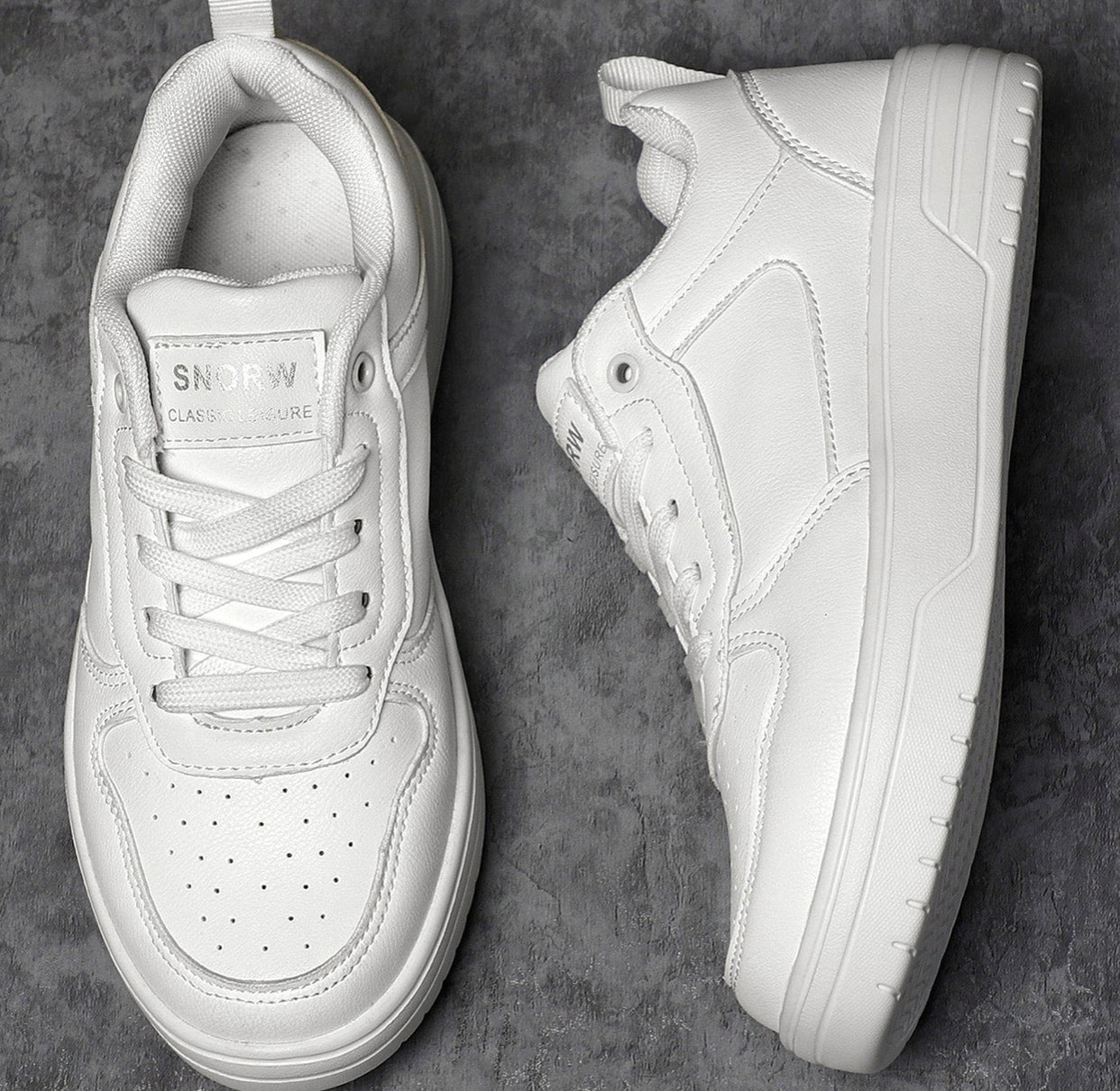 Aron Sneakers