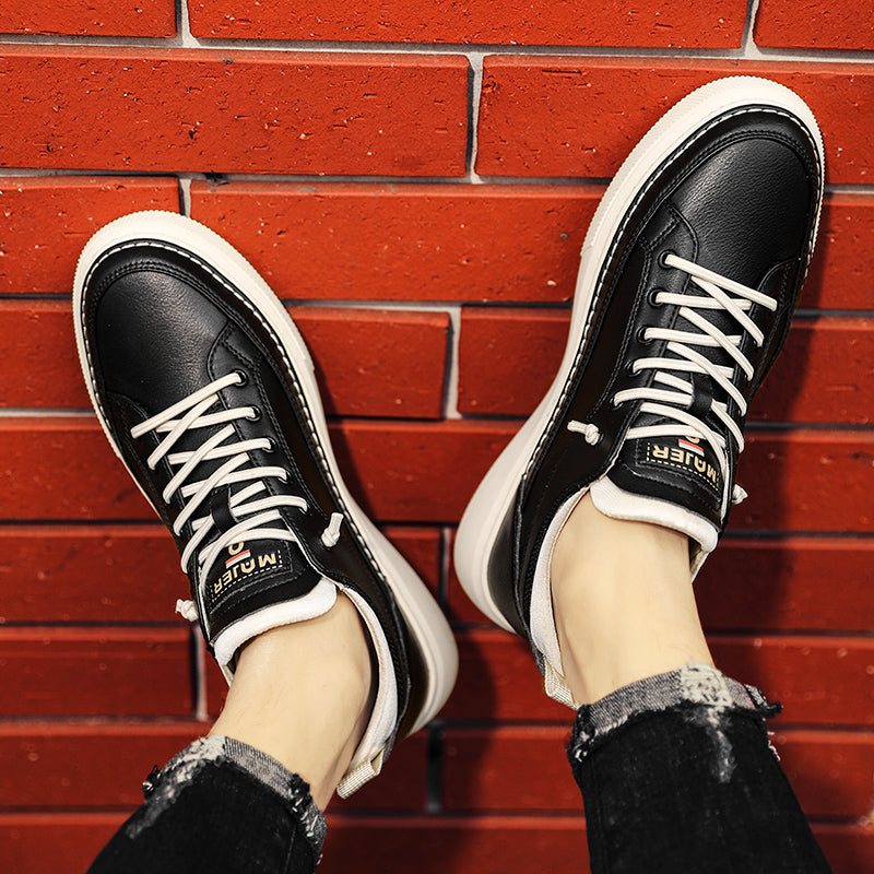 Vegas Sneakers