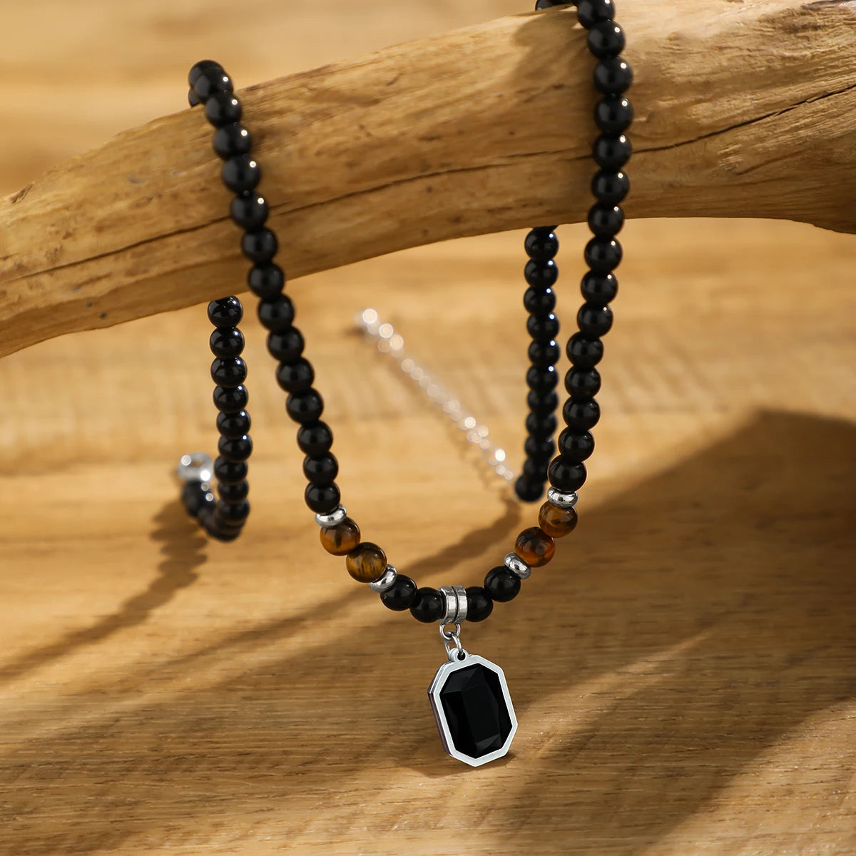 FC Beads Pendant Necklace