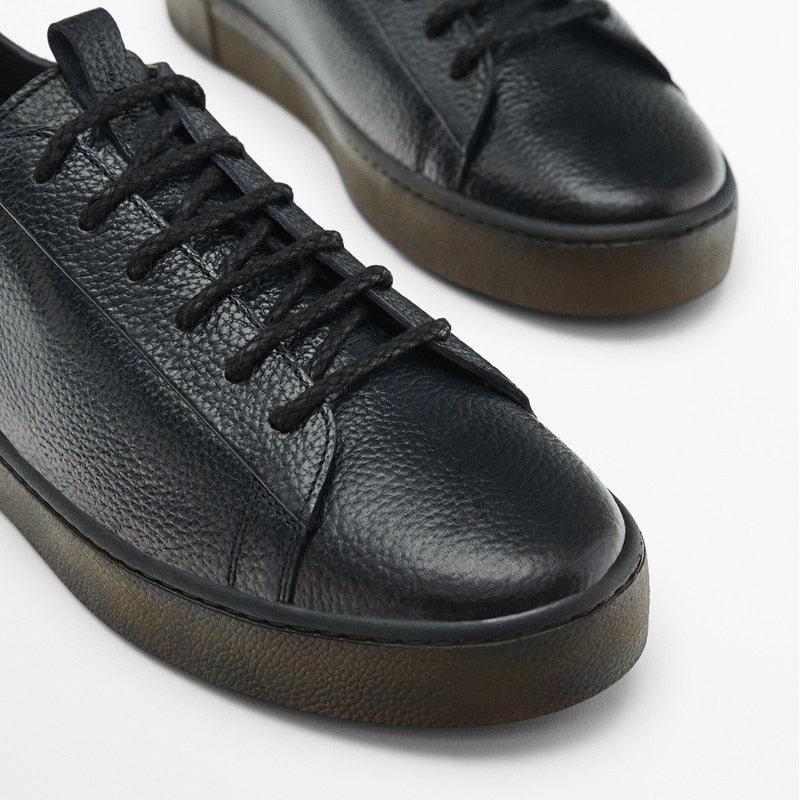 FC London Sneakers