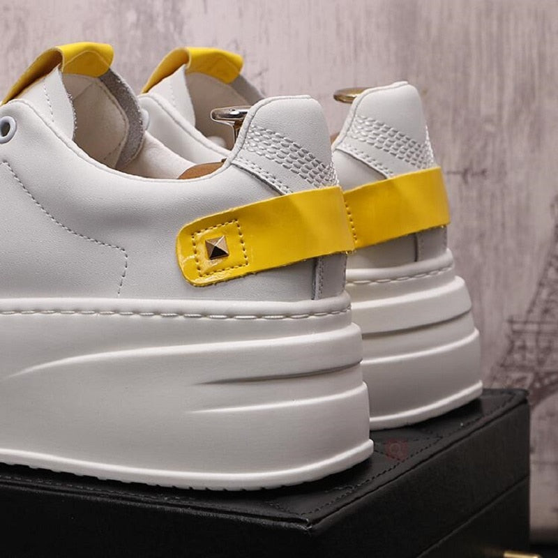 Vegas Sneakers