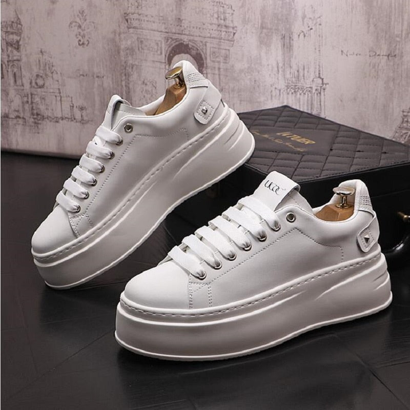 Vegas Sneakers