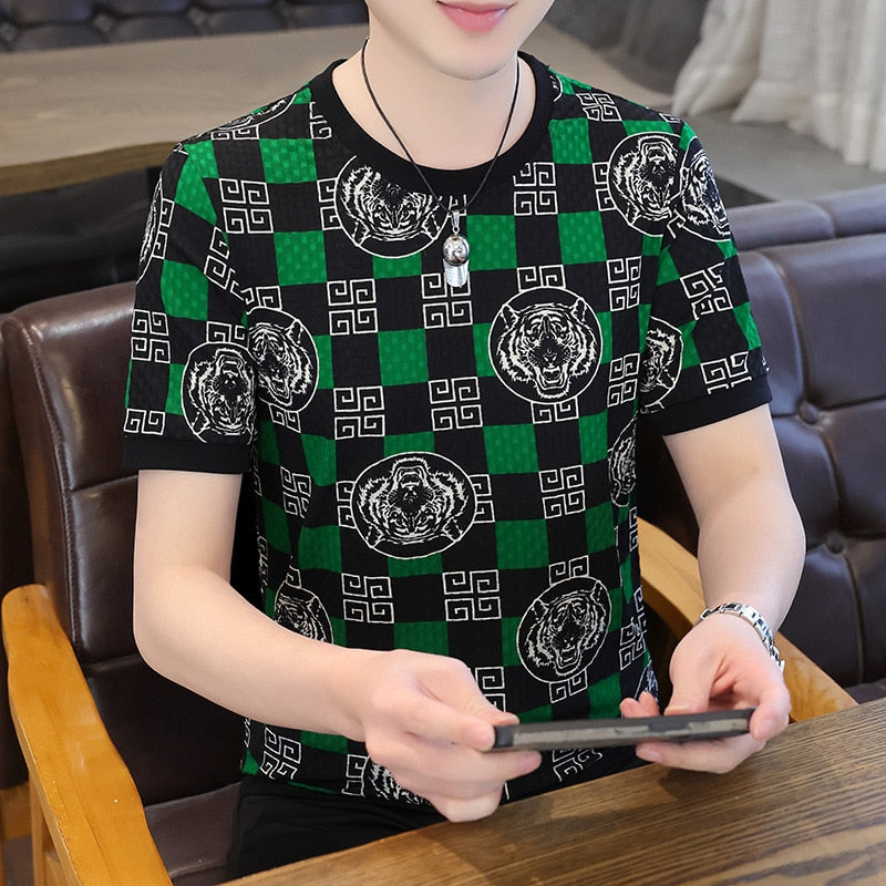Plaid Printed Graphic T Shirts