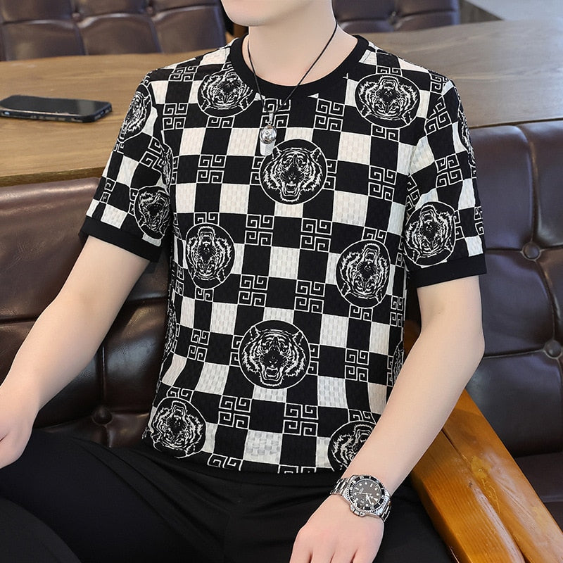 Plaid Printed Graphic T Shirts