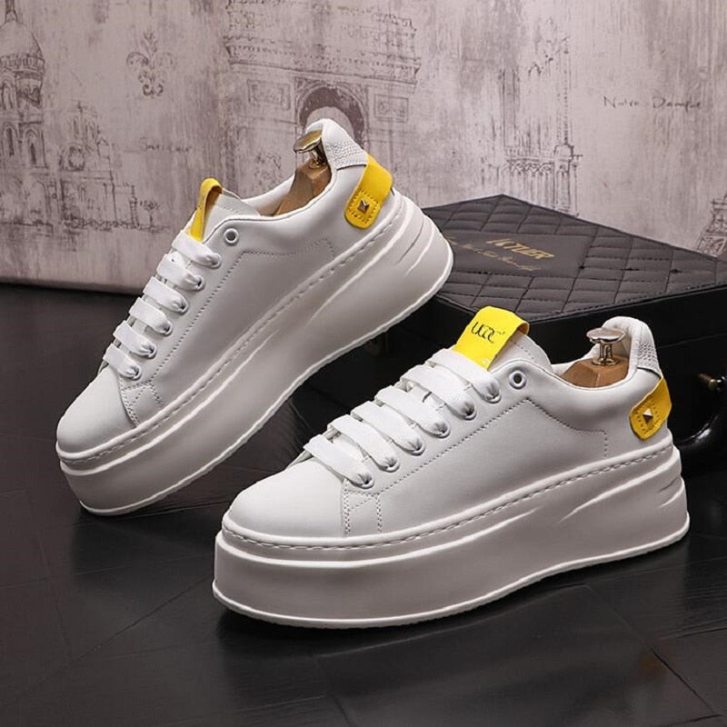Vegas Sneakers