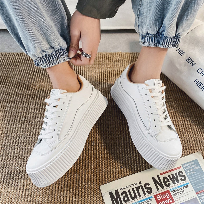 Jones Sneakers