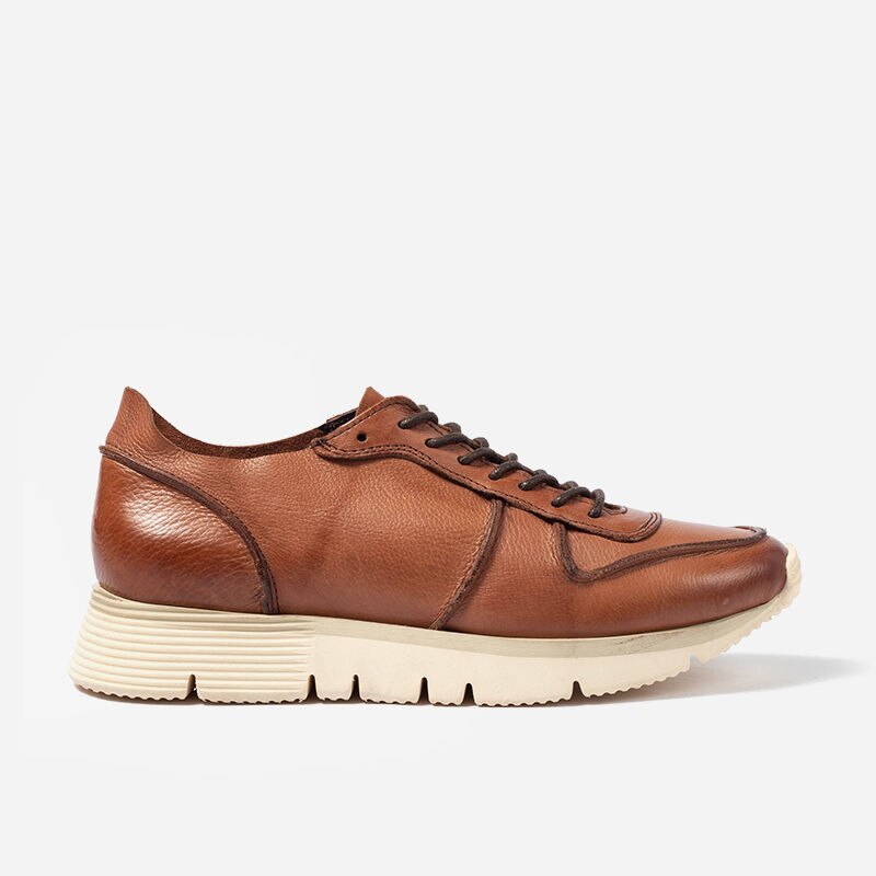 FC London Sneakers